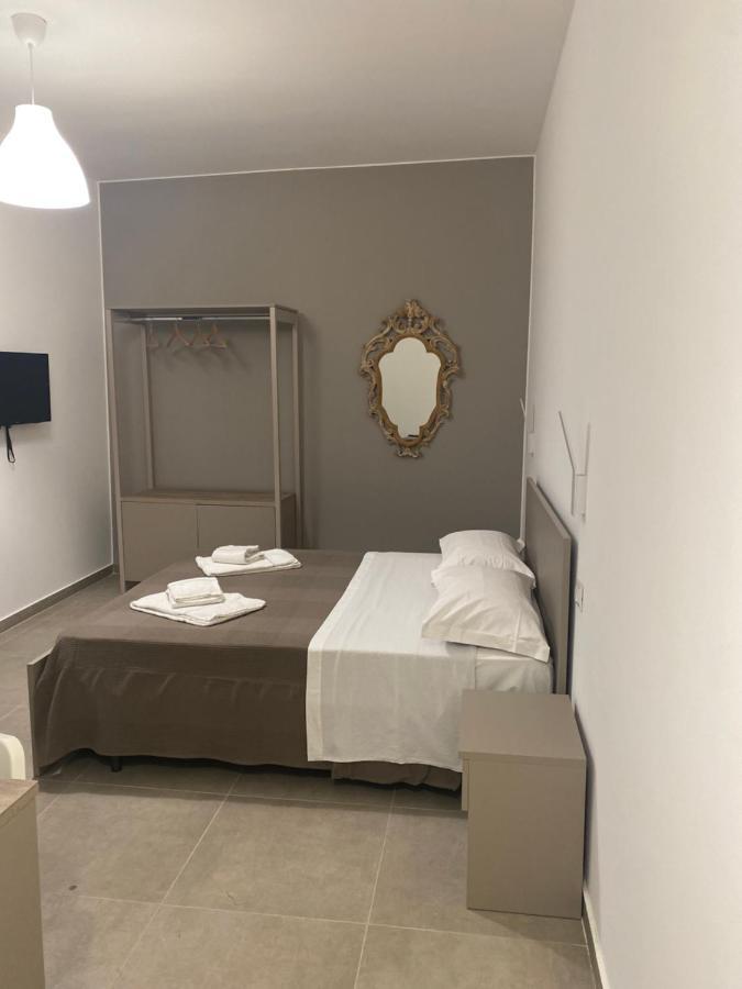 Aeroporto Katane Rooms CTA Exterior foto