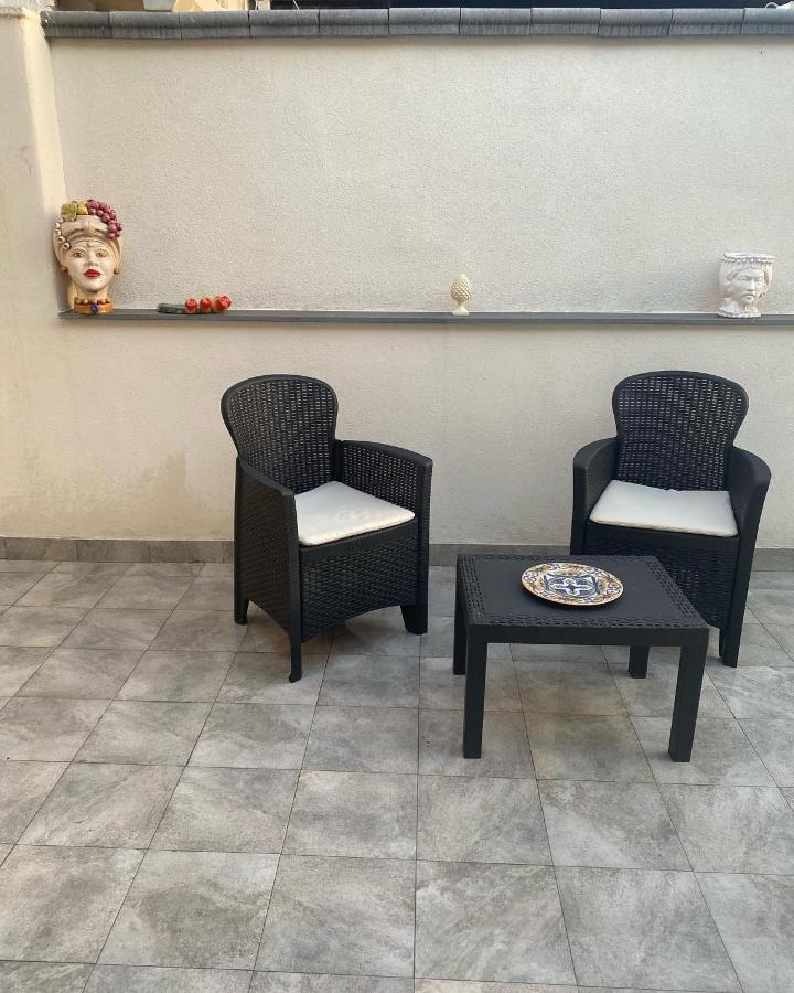 Aeroporto Katane Rooms CTA Exterior foto
